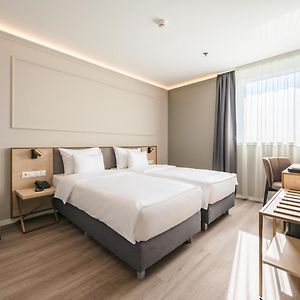 Expo Tower By Mellow Mood Hotels